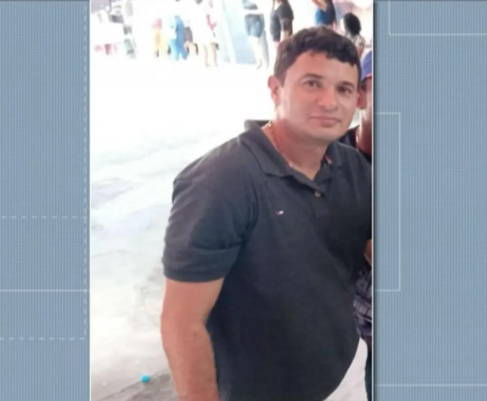 Cabo da PM é morto baleado pela própria arma no PA. O policial Antonio Ítalo Alves de Sousa, de 39 anos, estava de folga na casa da sogra