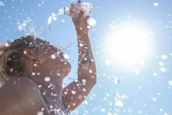 Temperatura pode bater 40ºC com nova onda de calor. A terceira onda de calor do ano vai afetar áreas do Mato Grosso do Sul...