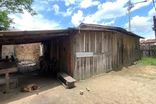 Duplo homicídio: casal é morto a tiros em Tailândia No último sábado, um casal identificado apenas como Raimunda e Sabá até o momento