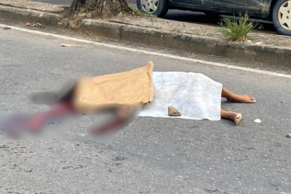 Passageira de moto por app tem cabeça esmagada em acidente no Jorge Teixeira. Uma passageira de moto por aplicativo identificada por...