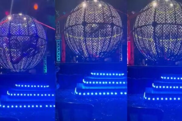 VÍDEO: Motociclistas sofrem acidente no globo da morte. O acidente ocorreu devido uma falha mecânica, na noite desta quarta-feira (1), em...