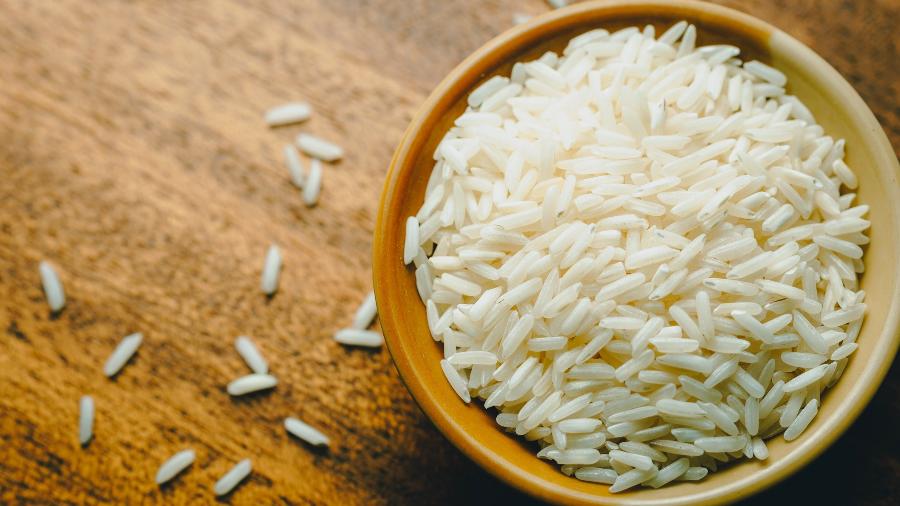 Governo libera compra de 1 milhão de toneladas de arroz após inundação. Ministro da Agricultura afirma que o arroz pronto para consumo...