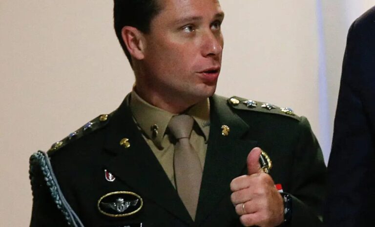 Moraes manda soltar ex-ajudante de Bolsonaro Mauro Cid O ministro do Supremo Tribunal Federal (STF) Alexandre de Moraes concedeu liberdade