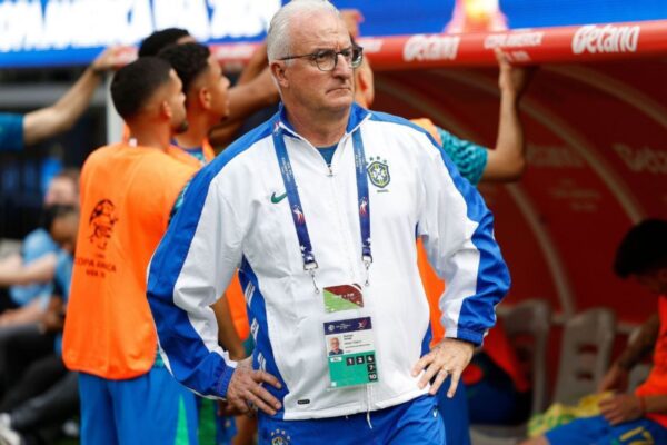 🏆⚽Copa América: Dorival JR confirma que não haverá mudanças na escalação contra o Paraguai; Veja Horário e onde assistir A Seleção volta