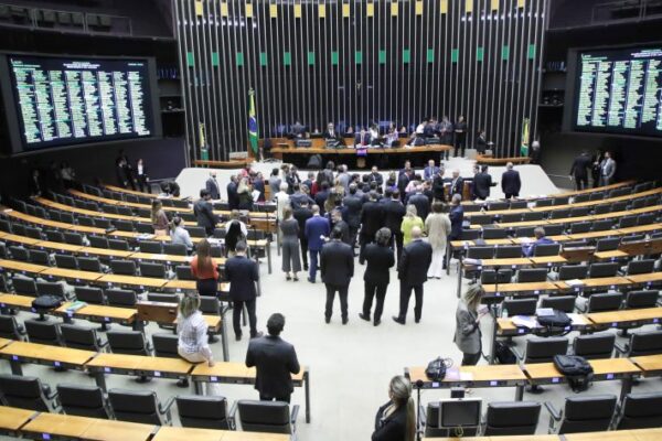 Com maior parte dedicada a Saúde, Congresso aprova R$ 4,7 bilhões em créditos no Orçamento de 2024 O Congresso Nacional aprovou dez projetos