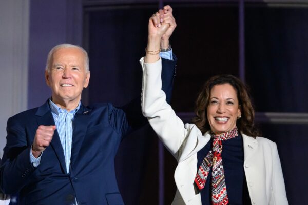 🖊Politica Internacional: Kamala diz que está “pronta” para concorrer à Presidência dos EUA Após o presidente dos Estados Unidos, Joe Biden..