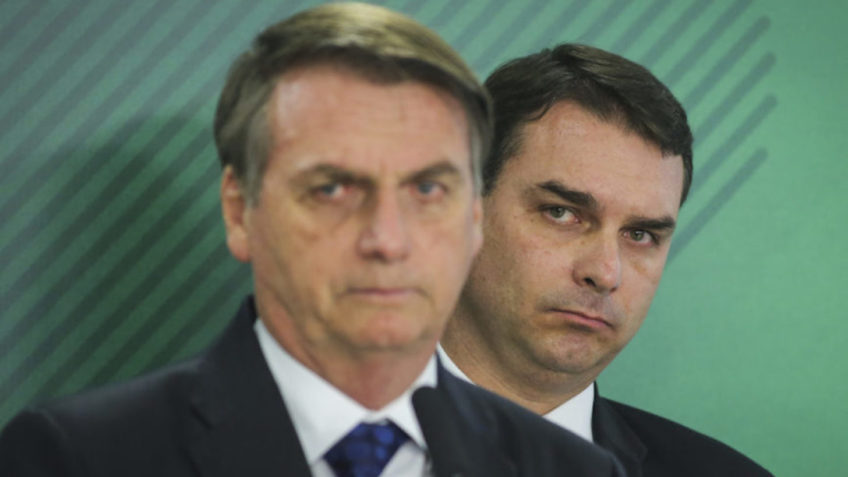 😱💣Investigação: Policia Federal tem áudio de Bolsonaro e ex-chefe da Abin negociando plano para livrar Flávio de investigação...