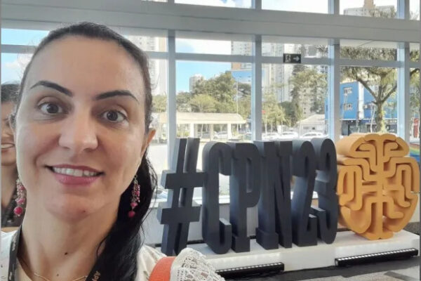 Quem é a médica presa que sequestrou bebê recém-nascida em MG