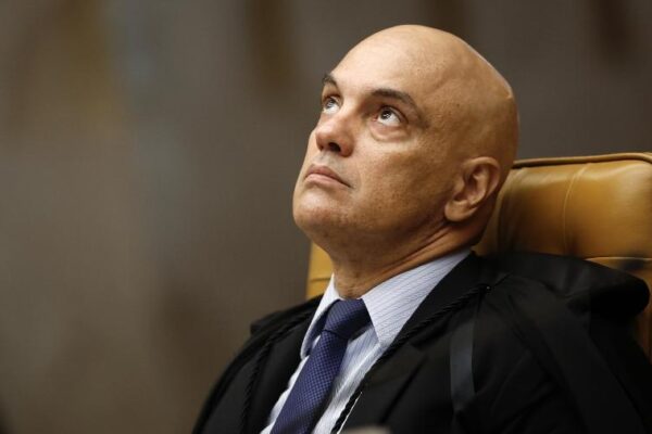 Justiça: OAB vai ao STF contra decisão de Moraes que prevê multa por uso de VPN A Ordem dos Advogados do Brasil (OAB) pediu nesta