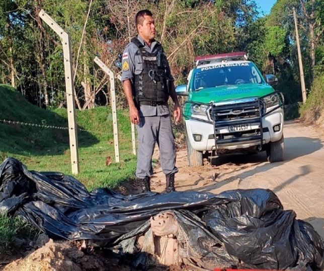 VIOLÊNCIA EM AM: Homem e encontrado morto com sinais de tortura no ramal em Manaus