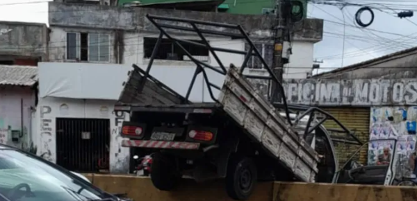 O trânsito nas grandes cidades pode representar um risco constante para motoristas e pedestres. A alta velocidade, distrações ao...