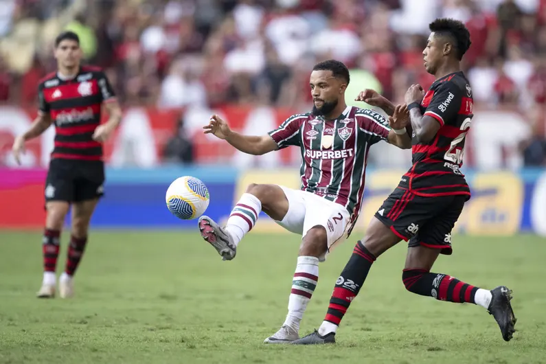 Flamengo x Fluminense: onde assistir ao vivo. Flamengo e Fluminense entram em campo nesta quinta-feira, às 20h (de Brasília)...