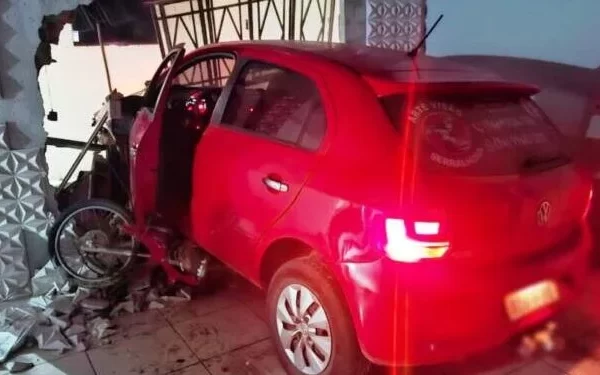 PARÁ: Invadiu casa da ex, derrubou portão e parede