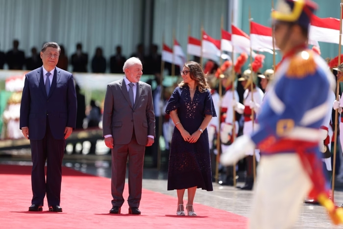 Lula recebe presidente da China parceiro comercial do Brasil