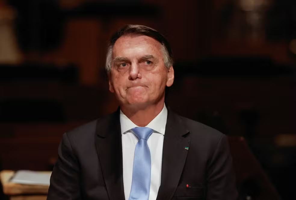 PF indicia Bolsonaro e mais 35 por tentativa de golpe