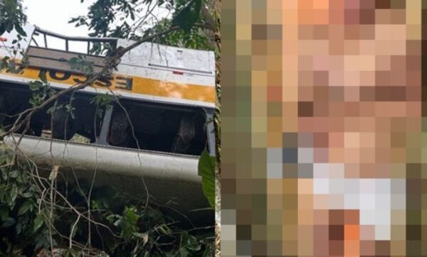 Ônibus cai em ribanceira e deixa 18 mortos na Serra da Barriga, em Alagoas.