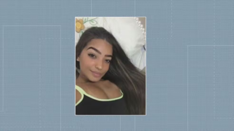 Jovem é encontrada morta em Belford Roxo; após recusar namorar traficante