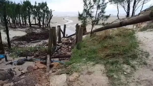 Tsunami meteorológico atinge Santa Catarina