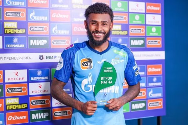 O Botafogo negocia a contratação de Wendel, volante do Zenit, da Rússia. Uma proposta formal já está na mesa do clube europeu...