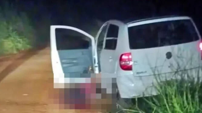 Um jovem de 28 anos foi encontrado morto dentro de seu carro em uma estrada de terra entre as cidades de Miraí e Cataguases, na noite...