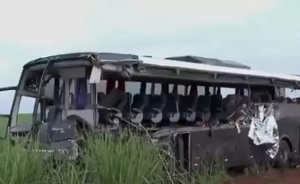 Uma morte inusitada e trágica marcou a tarde da última quarta-feira (19) na zona rural de Itirapina (SP). Camilo da Silva Santos, de 25...