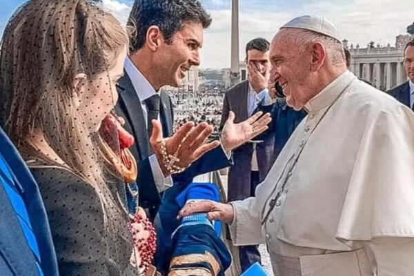 Helder se encontrou duas vezes com o pontífice e entregou imagens de Nossa Senhora de Nazaré, padroeira dos paraenses...