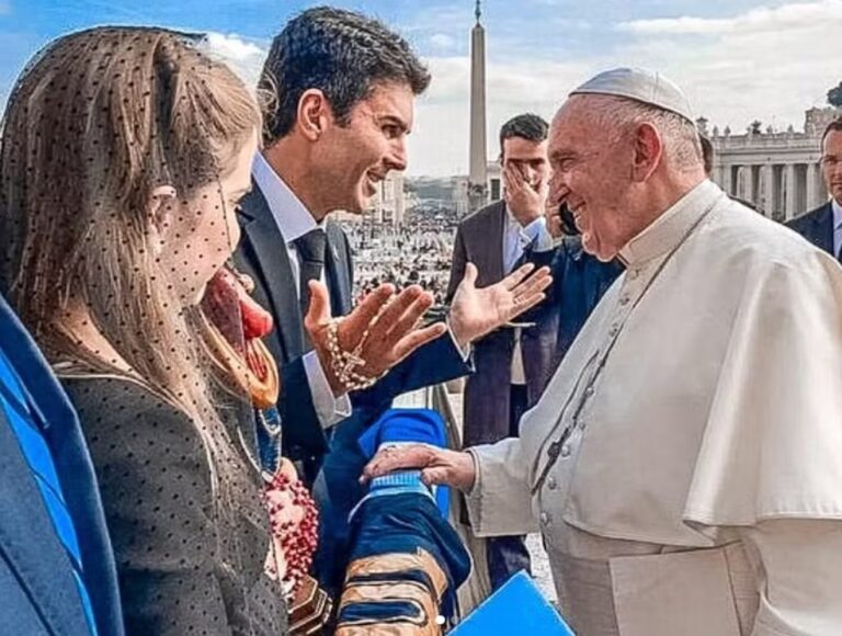 Helder se encontrou duas vezes com o pontífice e entregou imagens de Nossa Senhora de Nazaré, padroeira dos paraenses...