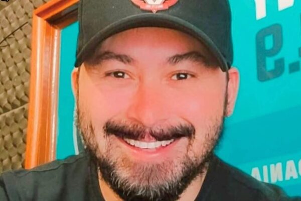 O município de Abaetetuba foi palco de uma tragédia na manhã desta terça-feira (27), com o assassinato do radialista Luisinho...