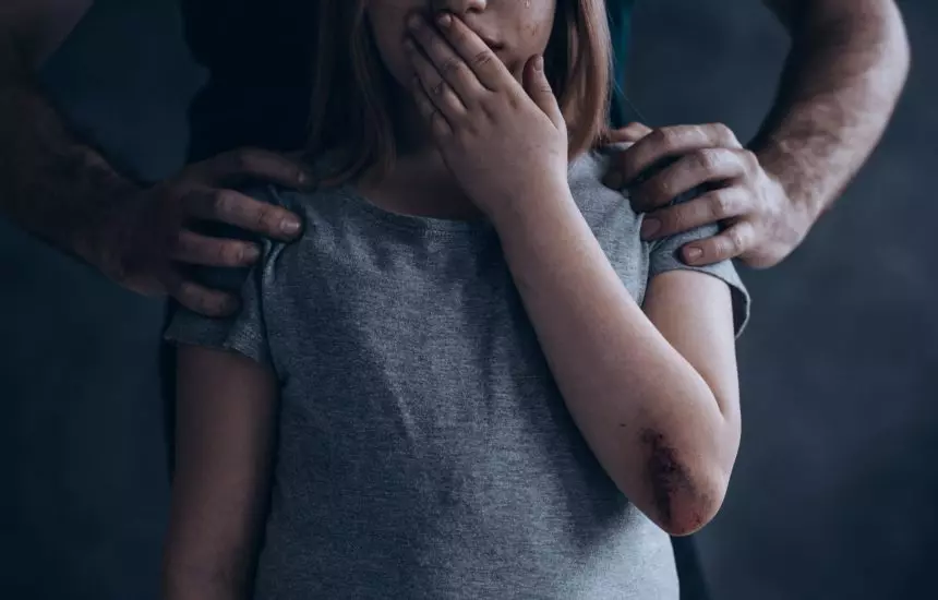 O uso de IA está facilitando o aumento de crimes de abuso sexual infantil