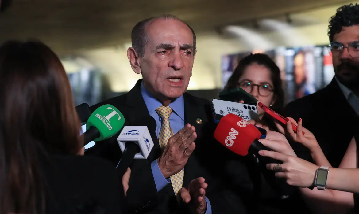 CCJ aprova fim da reeleição para presidente, prefeitos e governadores