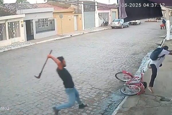 Homem é assassinado com 15 golpes de foice em Campo Alegre