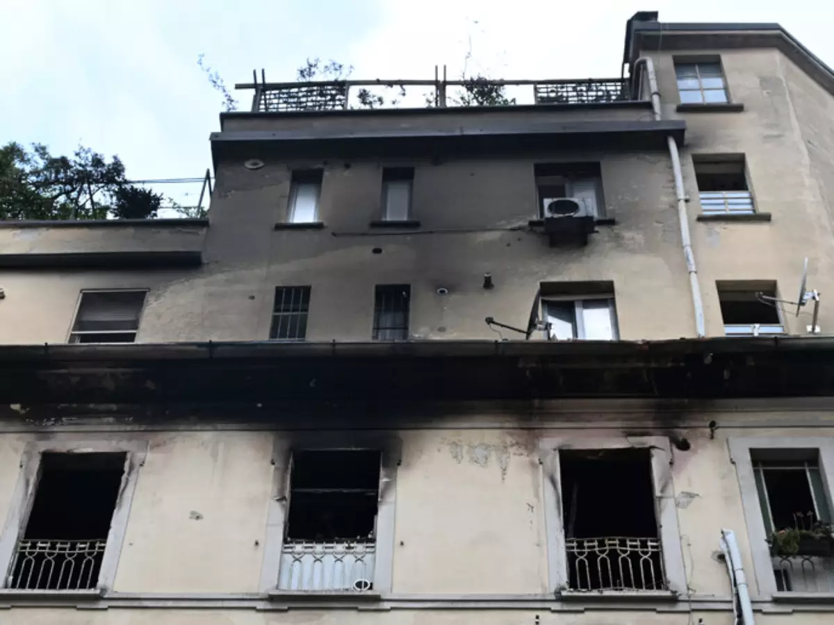 Uma brasileira de 48 anos morreu ao pular da janela de seu apartamento no quarto andar de um prédio em Milão, no norte da Itália...