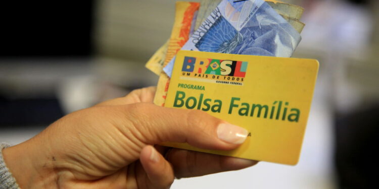 Veja como fica a nova Regra de Proteção do Bolsa Família