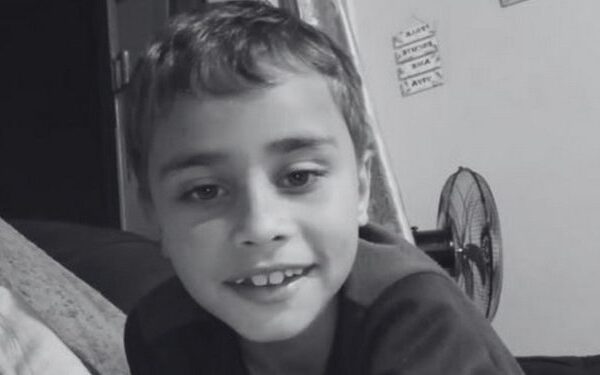 Uma tragédia abalou a cidade de Estação, no Norte do Rio Grande do Sul, na manhã desta terça-feira (8). Um adolescente de 16 anos...