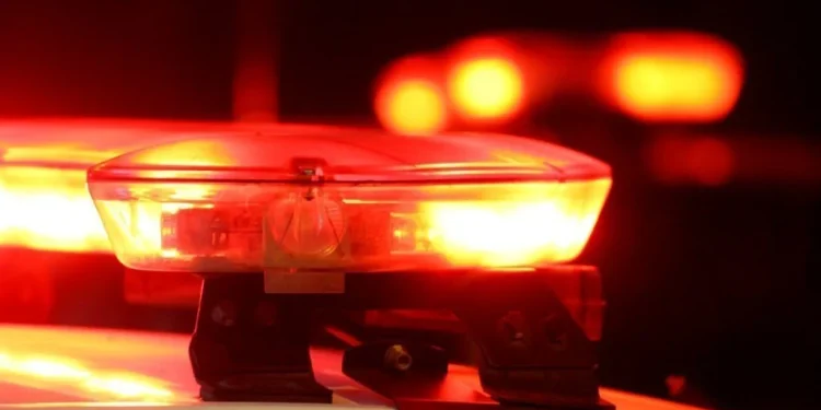 Uma pessoa morreu e outra ficou ferida em um acidente na estrada da Centrais de Abastecimento (Ceasa), em Belém, na noite de terça...