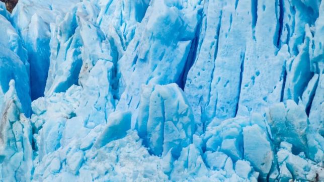 O corpo de um homem, que estava desaparecido há 28 anos, foi encontrado em uma geleira que estava derretendo, na remota região de...