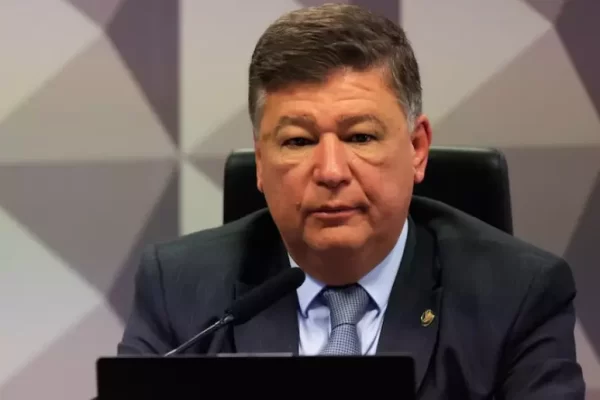 CPMI do INSS não descarta convocação do ex-presidente Jair Bolsonaro