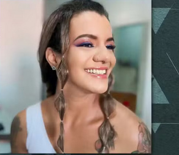 Juliana Soares, de 35 anos, vítima de uma brutal agressão em um elevador de um condomínio em Natal (RN), sofreu ferimentos tão...