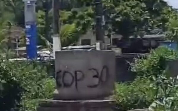 Esgoto a céu aberto revolta moradores e frequentadores da Praia Grande em Outeiro