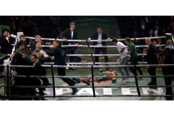 Popó derrota Wanderlei Silva e luta termina em confusão generalizada