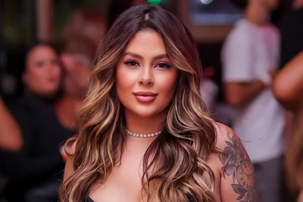 Influencer, ex de jogadora da Seleção, morre após grave acidente em SP