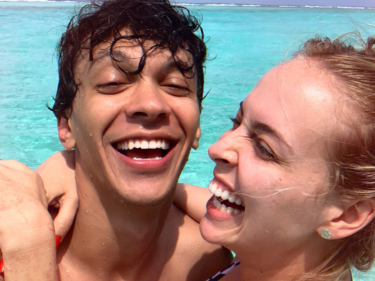 Júlio Cocielo anuncia fim do casamento com Tata Estaniecki