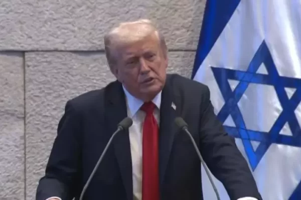 Presidente americano discursou no parlamento israelense nesta sexta-feira, 13; discurso de Trump foi interrompido por dois deputados árabes O presidente dos Estados Unidos, Donald Trump, discursou no Parlamento...