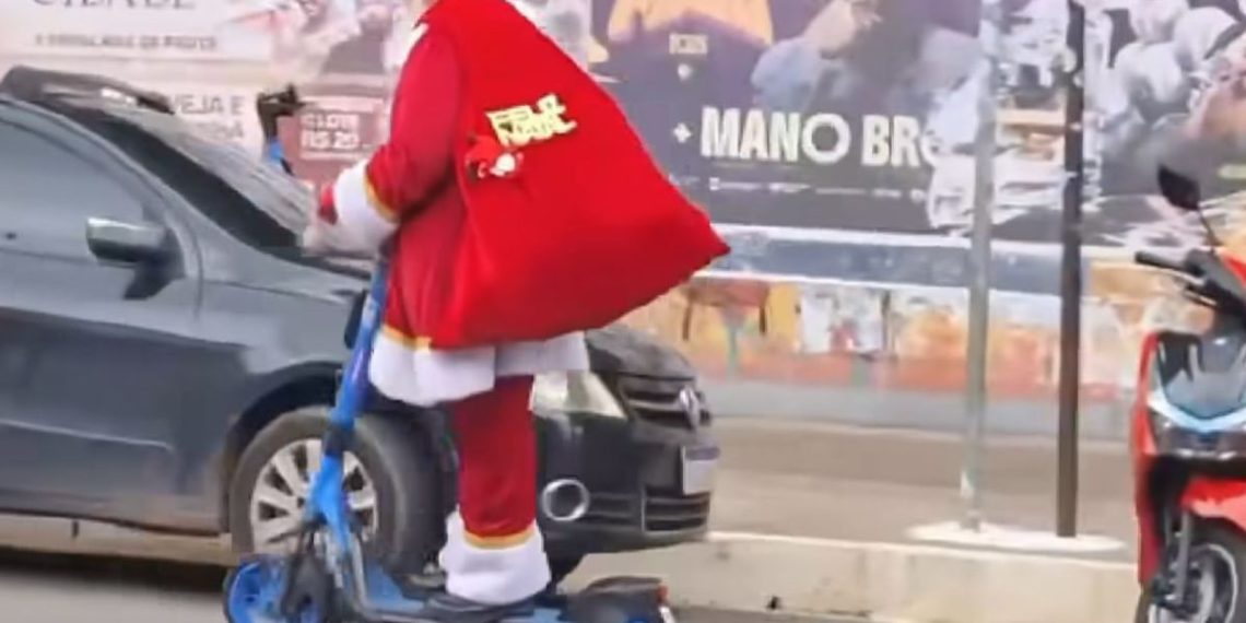 O tradicional bom velhinho ganhou um toque moderno em Belém. Um vídeo compartilhado nas redes sociais mostra o...