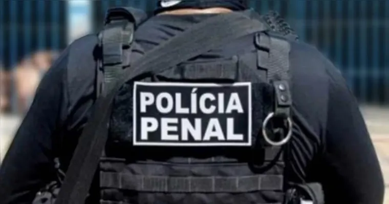 O agente de segurança reagiu após ser ameaçado com faca enquanto trabalhava como motorista de aplicativo...