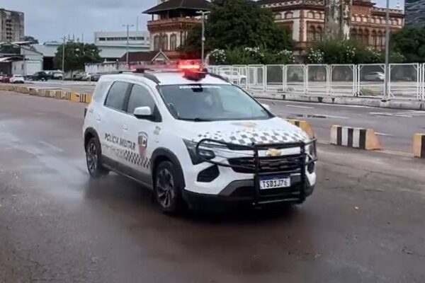 A briga entre dois homens terminou em morte no começo da manhã desta quarta-feira (4) no Porto de Manaus. O crime ocorreu...