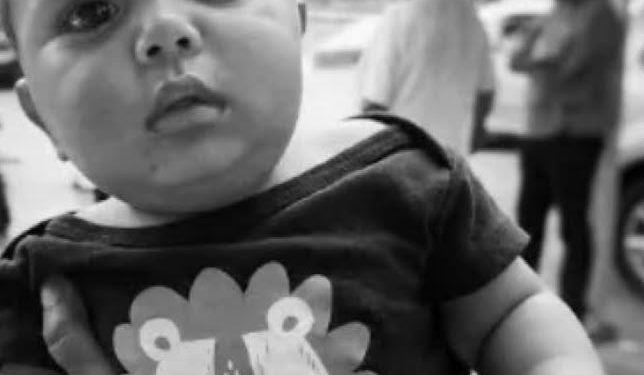 Um bebê de 11 meses morreu afogado após ser encontrado dentro de uma caixa d’água, na última quarta-feira (12), em uma propriedade na zona