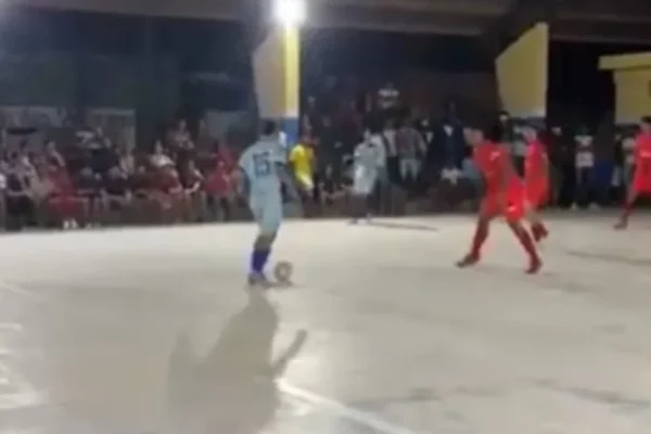 Ataque a tiros interrompeu transmissão ao vivo de jogo em Ribeirão, na Mata Sul de Pernambuco. Polícia Civil investiga autoria e...