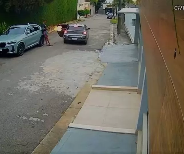 EX-POLICIAL MILITAR É ASSASSINADO A TIROS EM POSSÍVEL ACERTO DE CONTAS. VEJA VÍDEO