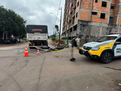 De acordo com as informações colhidas no local, os dois veículos seguiam por suas respectivas vias quando se chocaram. O impacto foi...
